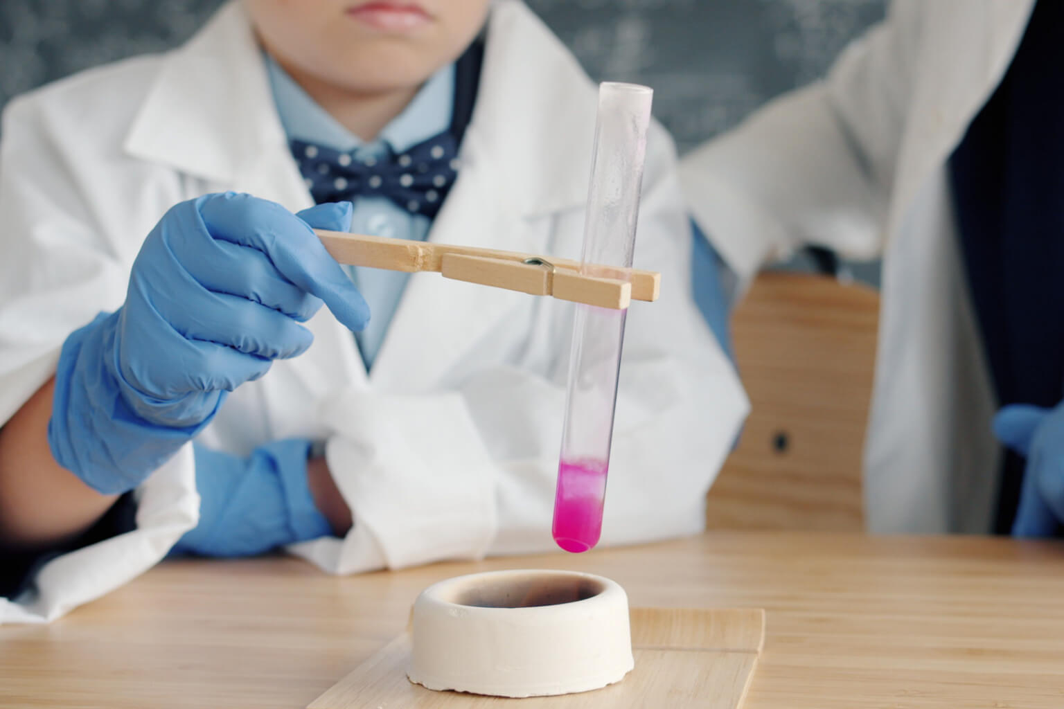 O level chemistry tuition: Explore the complete guide