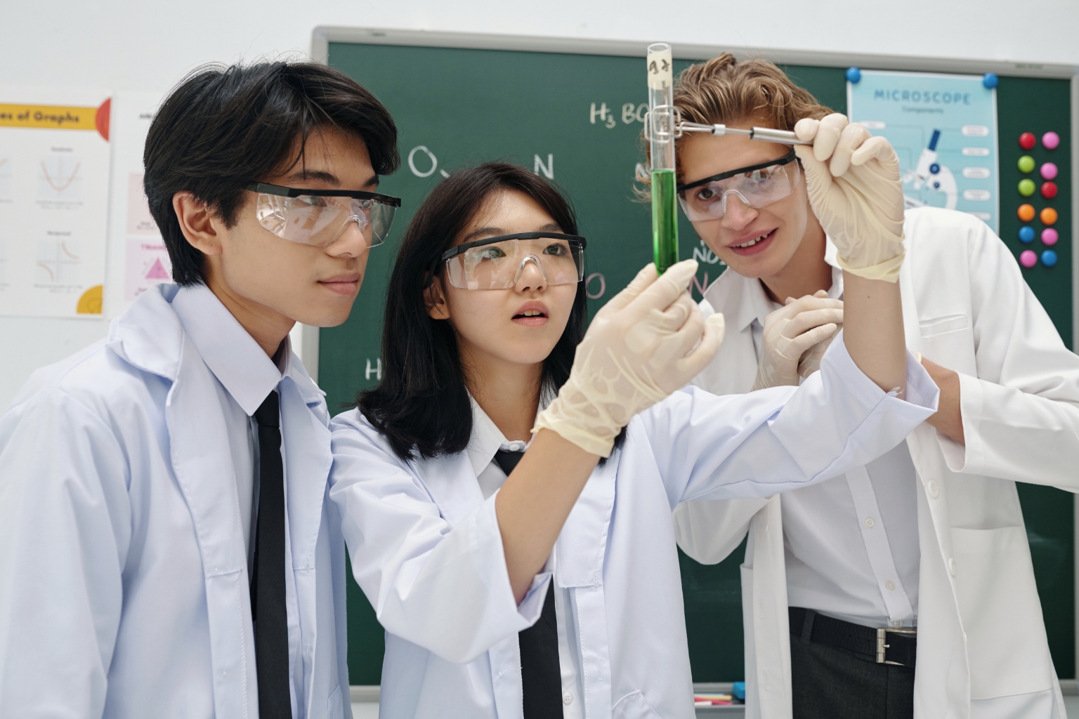 A-level chemistry tuition A complete guide for learners looking for guidance
