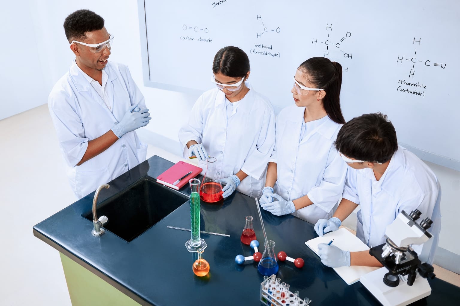 A Level Chemistry Tuition for Better Understanding of Organic Chemistry